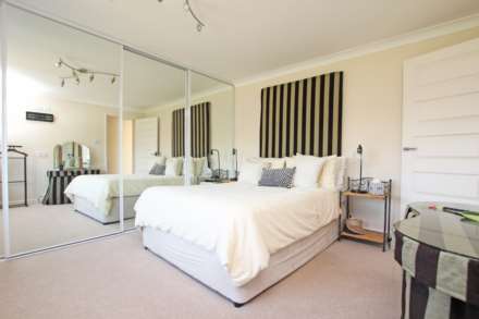 Compton Drive, Eastbourne, BN20 8BX, Image 11