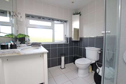 Compton Drive, Eastbourne, BN20 8BX, Image 13