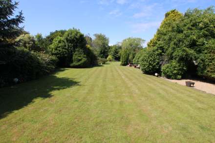 Compton Drive, Eastbourne, BN20 8BX, Image 18