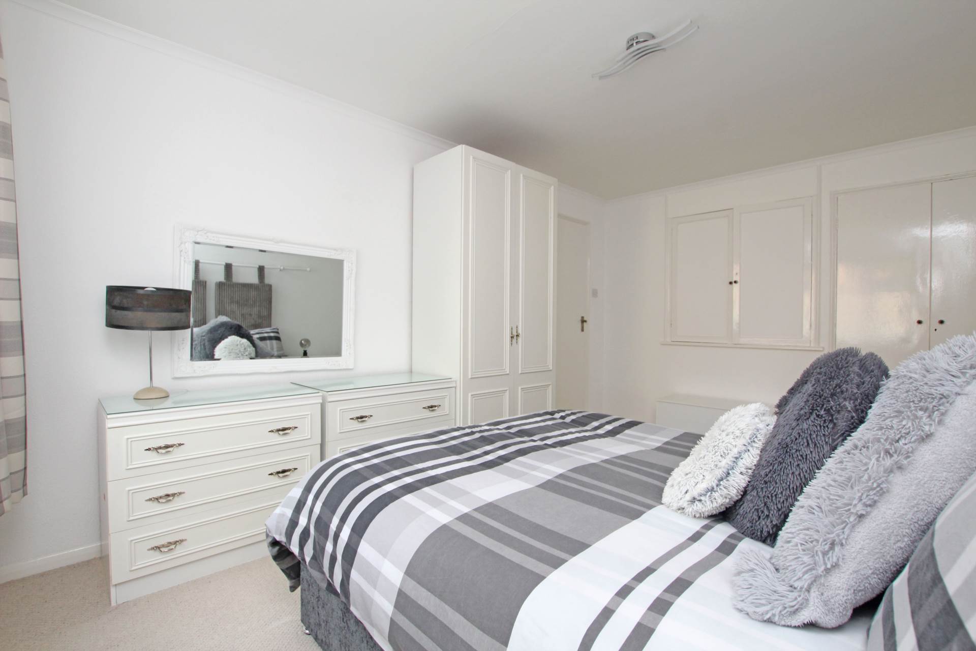 South Street, Eastbourne, BN21 4LD, Image 12