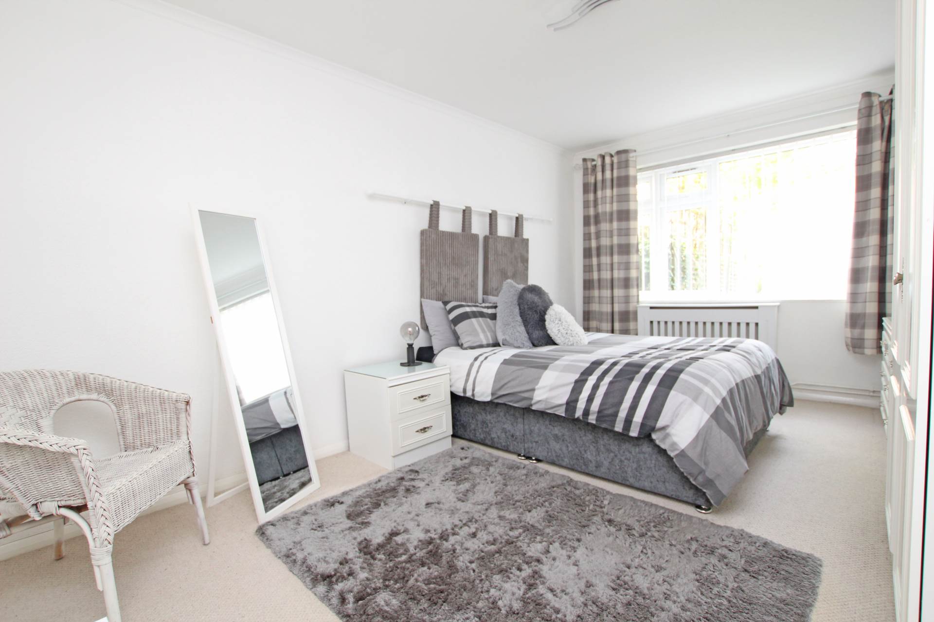 South Street, Eastbourne, BN21 4LD, Image 5