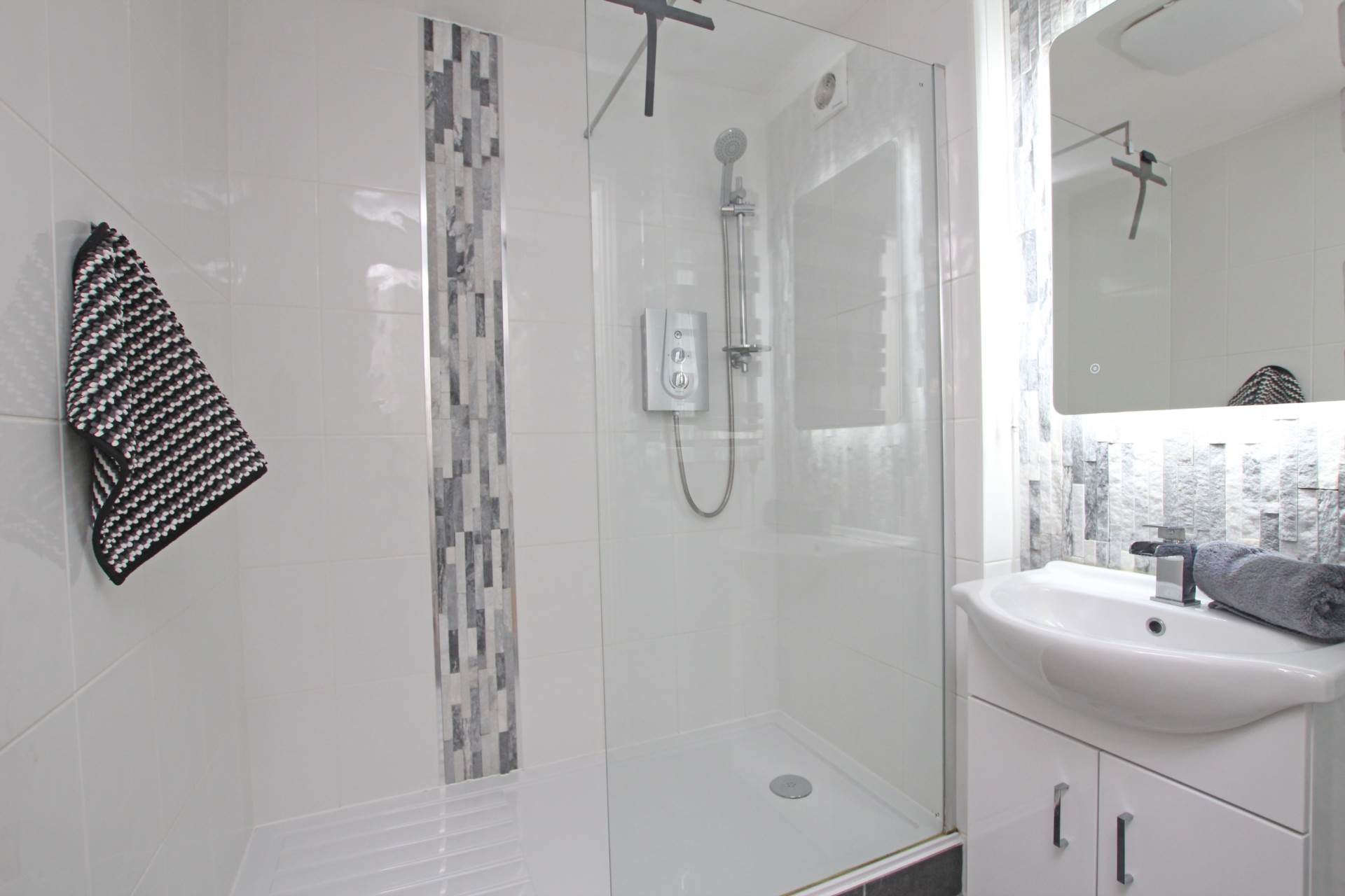 South Street, Eastbourne, BN21 4LD, Image 7