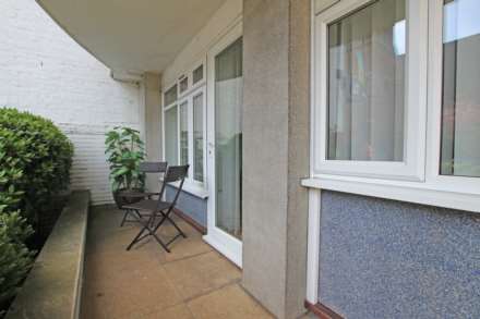 South Street, Eastbourne, BN21 4LD, Image 18