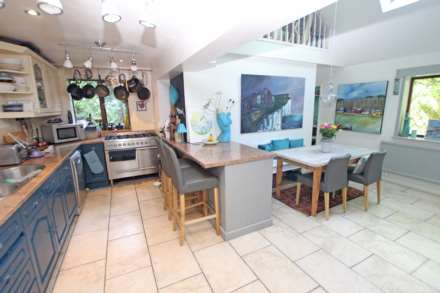 Cherry Garden Road, Eastbourne, BN20 8EY, Image 2