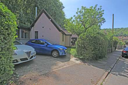 Cherry Garden Road, Eastbourne, BN20 8EY, Image 9