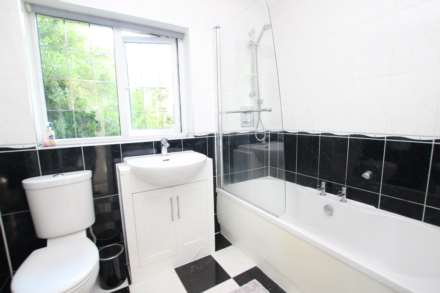 Pashley Road, Eastbourne, BN20 8DY, Image 14
