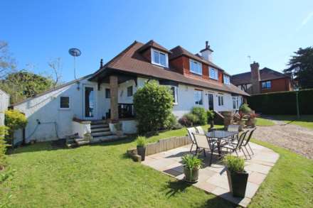 Off Huggetts Lane, Eastbourne, BN22 0LJ, Image 31