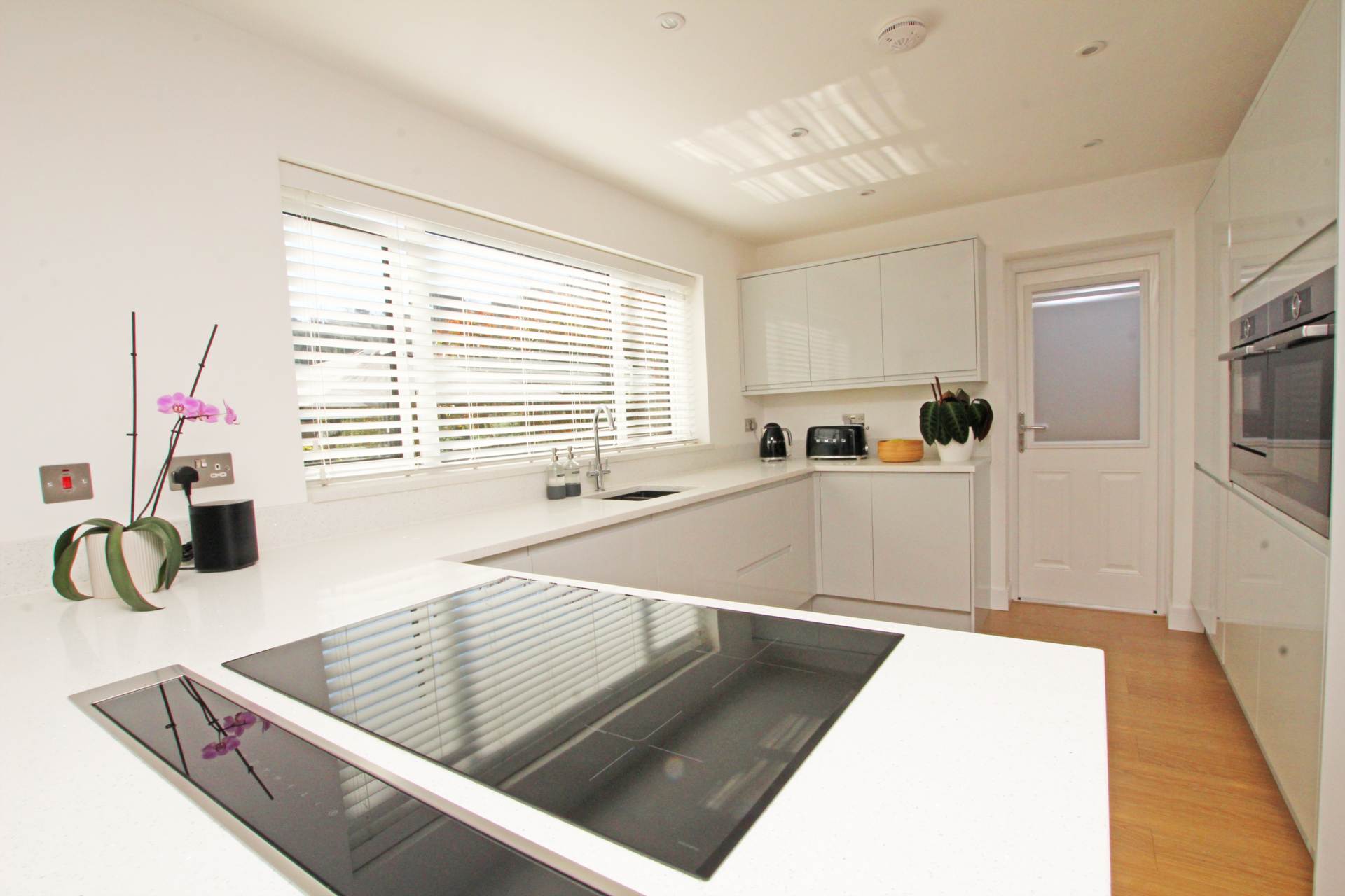 Cranborne Avenue, Eastbourne, BN20 7TT, Image 12