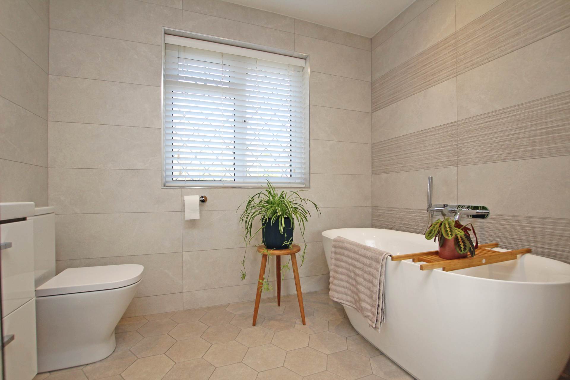 Cranborne Avenue, Eastbourne, BN20 7TT, Image 21