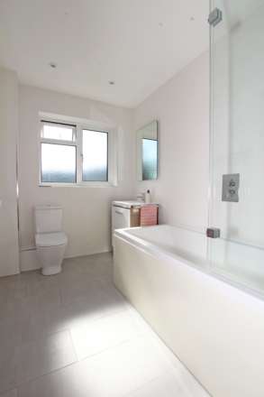 Cranborne Avenue, Eastbourne, BN20 7TT, Image 10
