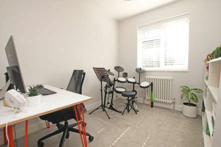 Cranborne Avenue, Eastbourne, BN20 7TT, Image 20