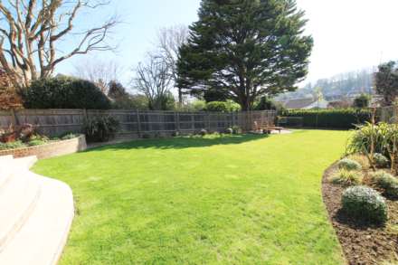 Cranborne Avenue, Eastbourne, BN20 7TT, Image 26