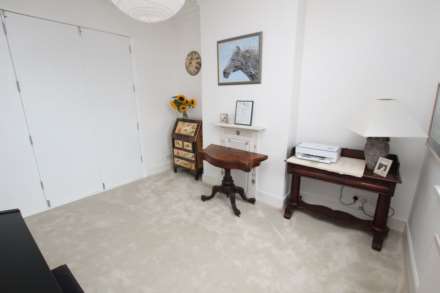 Hurst Road, Eastbourne, BN21 2PW, Image 16