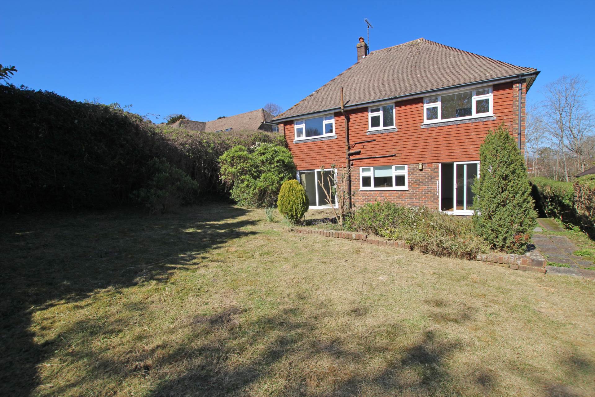 Upper Ratton Drive, Eastbourne, BN20 9DJ, Image 9