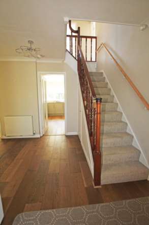 Upper Ratton Drive, Eastbourne, BN20 9DJ, Image 15