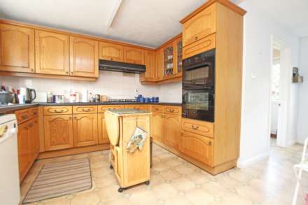 Rectory Close, Eastbourne, BN20 8AQ, Image 3