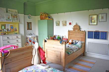 St Johns Road, Eastbourne, BN20 7NB, Image 14