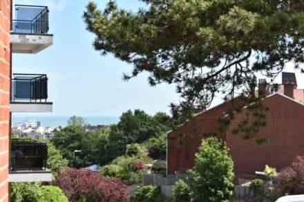 St Johns Road, Eastbourne, BN20 7NB, Image 4