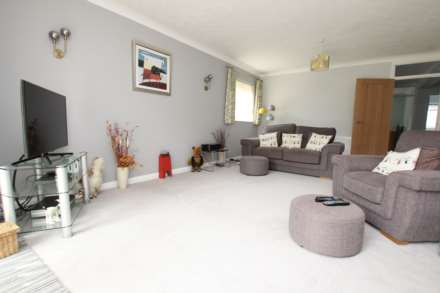 Granville Road, Eastbourne, BN20 7HE, Image 14