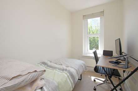 St Johns Road, Eastbourne, BN20 7JA, Image 13