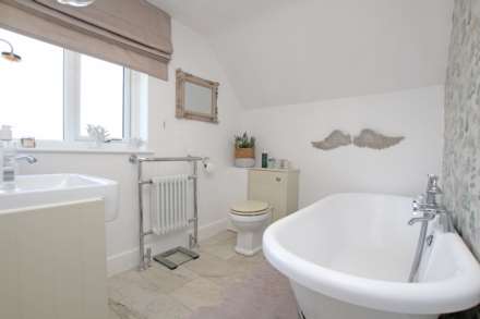 Woodland Avenue, Eastbourne, BN22 0HD, Image 29