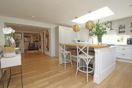 Woodland Avenue, Eastbourne, BN22 0HD, Image 3