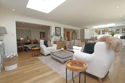 Woodland Avenue, Eastbourne, BN22 0HD, Image 4