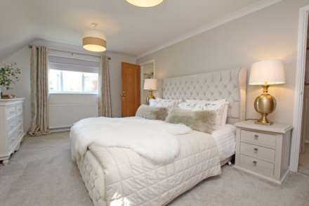Woodland Avenue, Eastbourne, BN22 0HD, Image 8