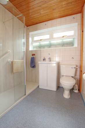 Winchester Way, Eastbourne, BN22 0JS, Image 10