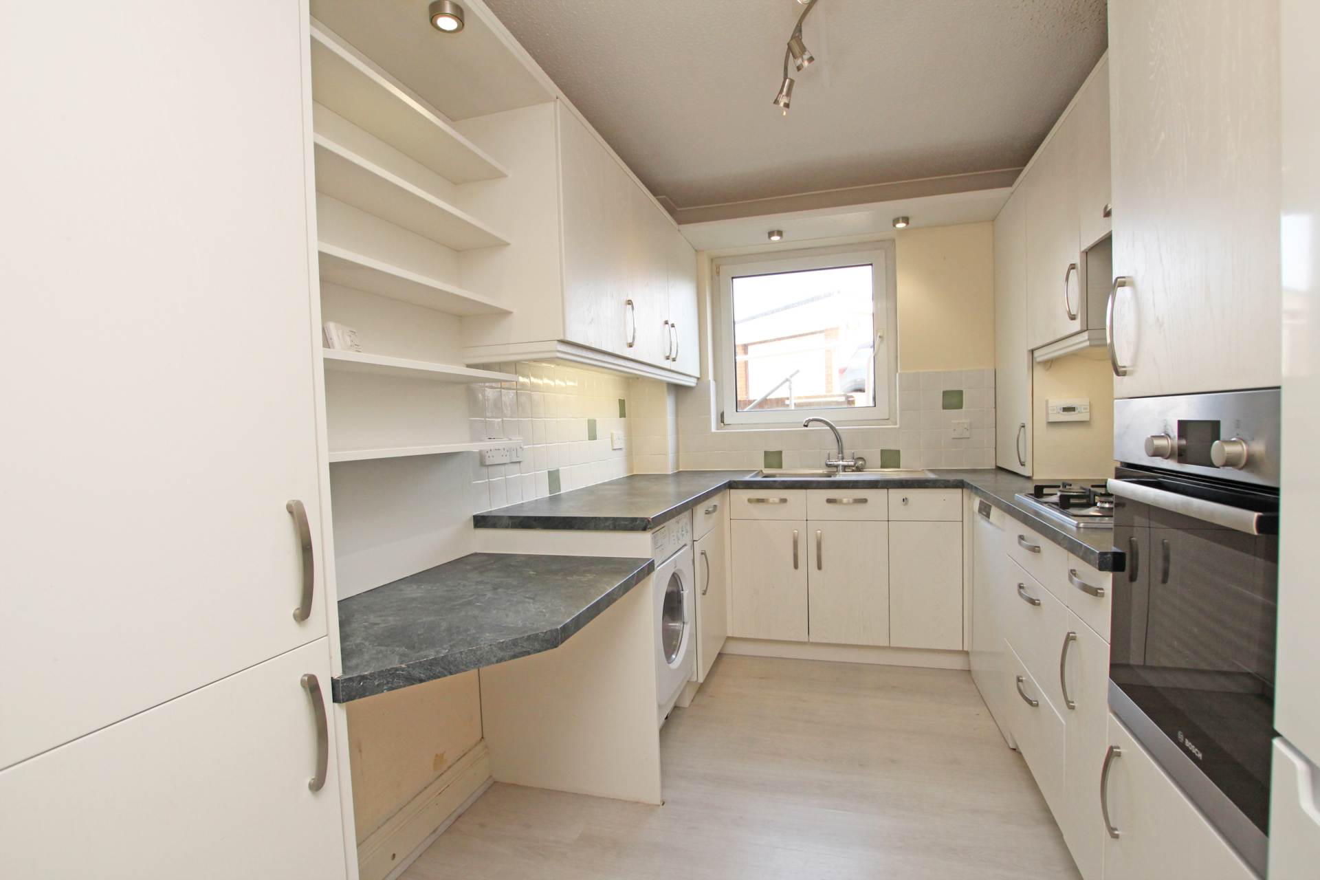 Silverdale Road, Eastbourne, BN20 7EU, Image 3