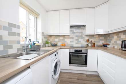 Ditchling Close, Eastbourne, BN23 8LS, Image 2