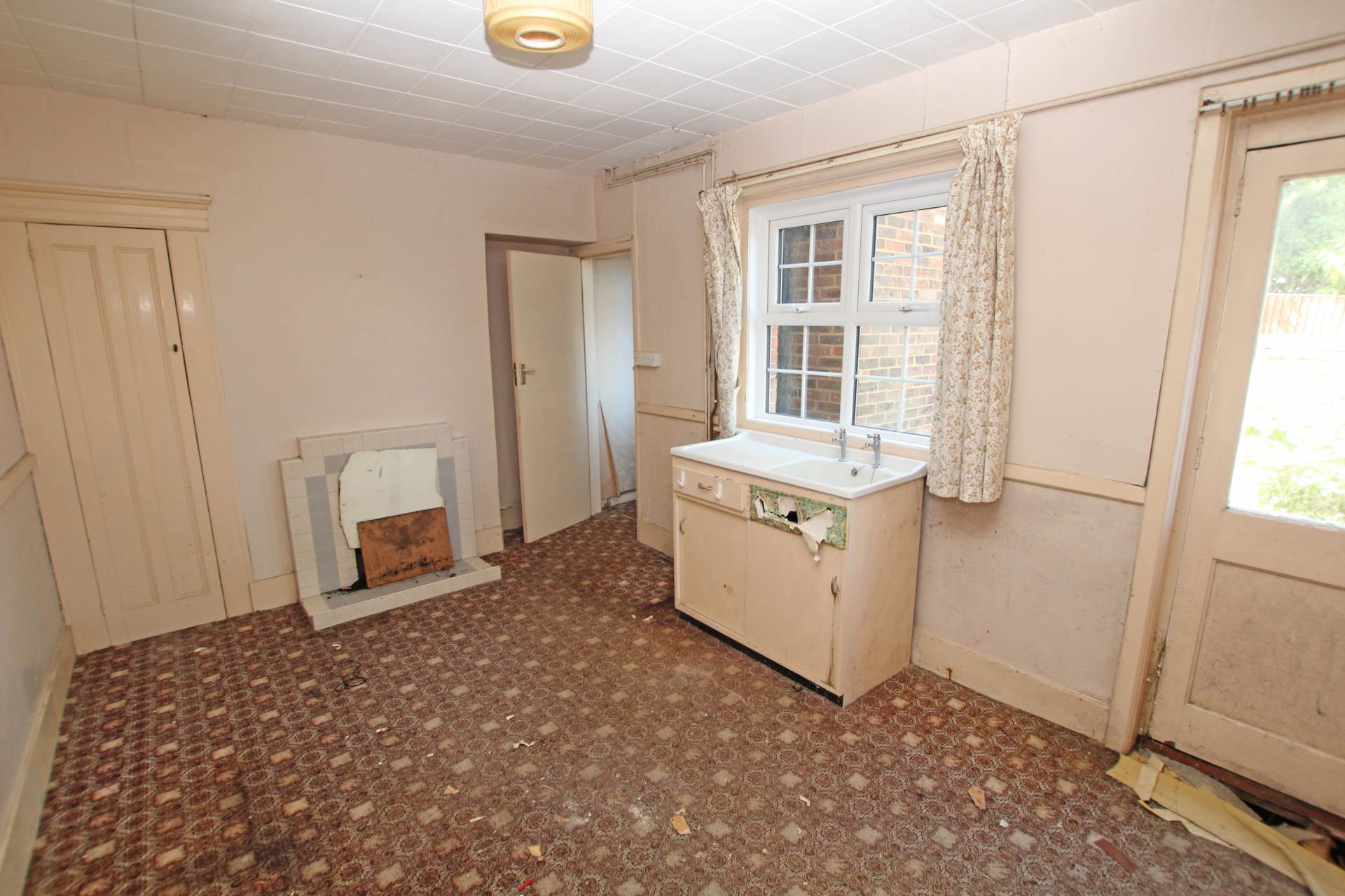 The Village, Meads, BN20 7RB, Image 4