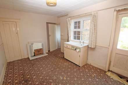 The Village, Meads, BN20 7RB, Image 4