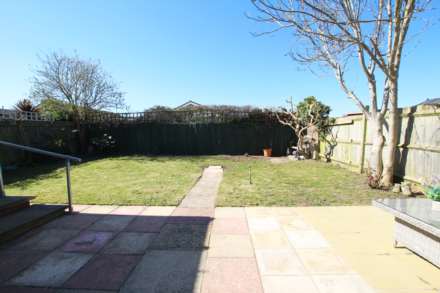 Tamarack Close, Eastbourne, BN22 0TR, Image 16
