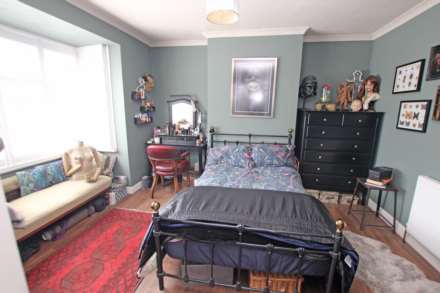 Brodrick Road, Eastbourne, BN22 9NR, Image 5