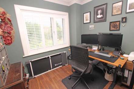 Brodrick Road, Eastbourne, BN22 9NR, Image 8