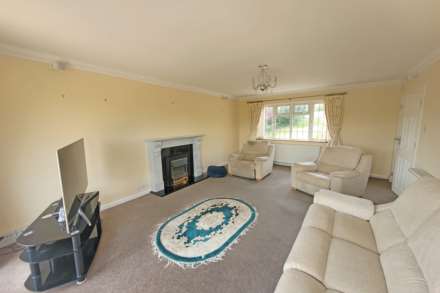 Summerdown Lane, East Dean, BN20 0LF, Image 17