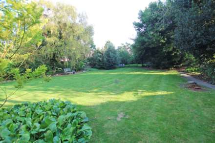 Blackwater Road, Eastbourne, BN20 7DH, Image 20