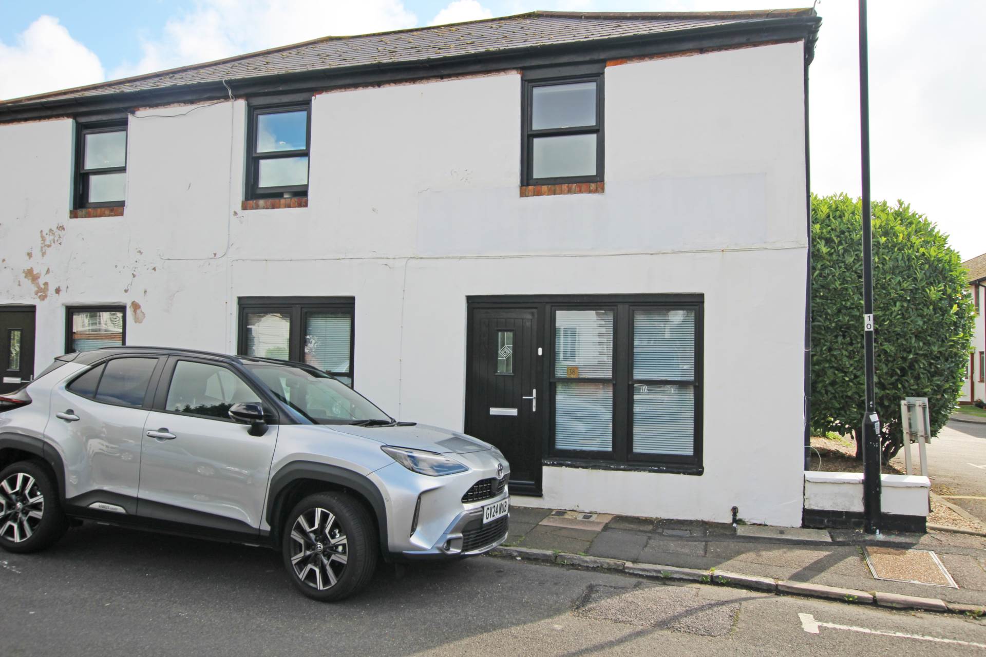 Ocklynge Road, Eastbourne, BN21 1PP, Image 1