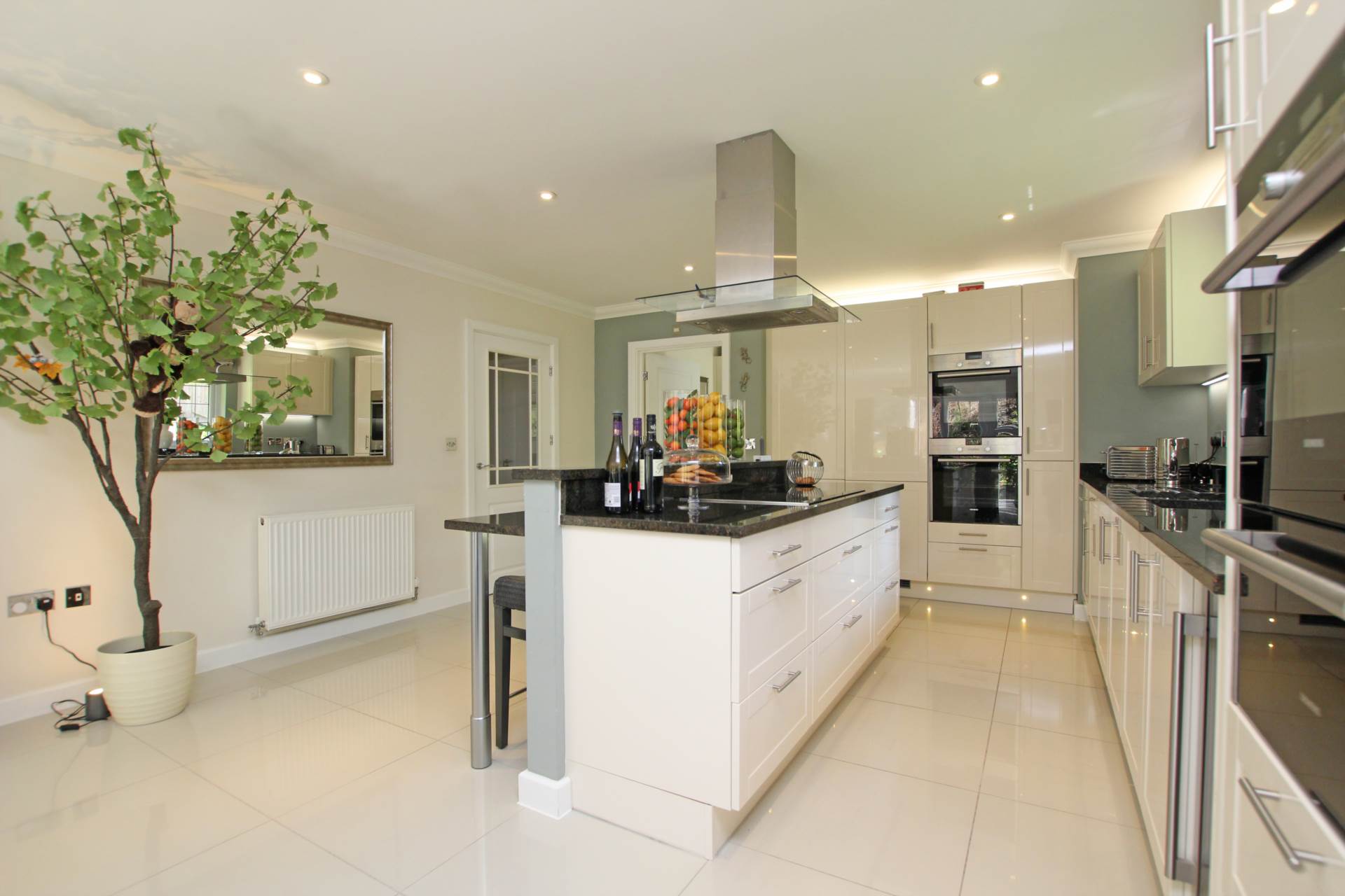 The Combe, Eastbourne, BN20 9DB, Image 13