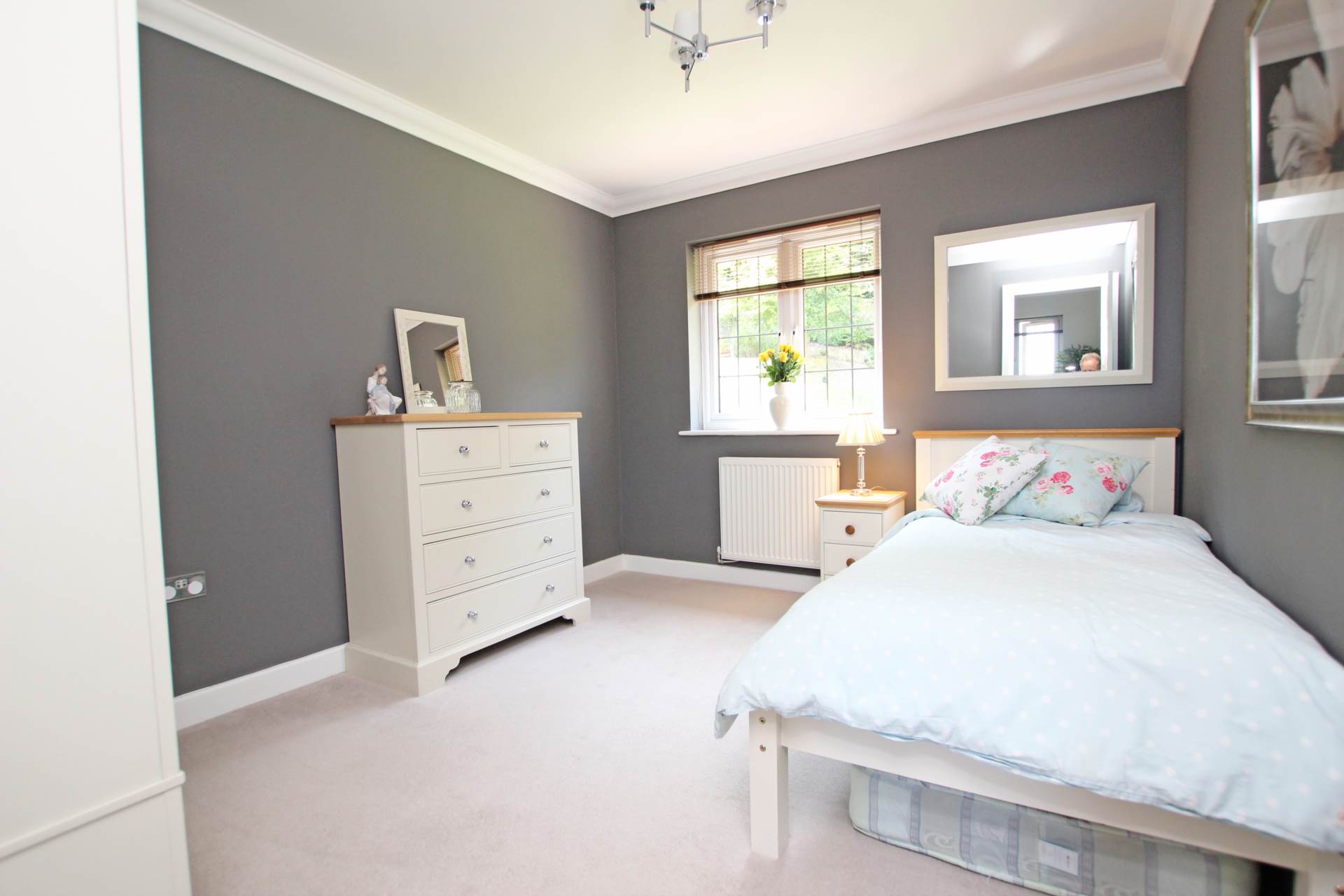 The Combe, Eastbourne, BN20 9DB, Image 31
