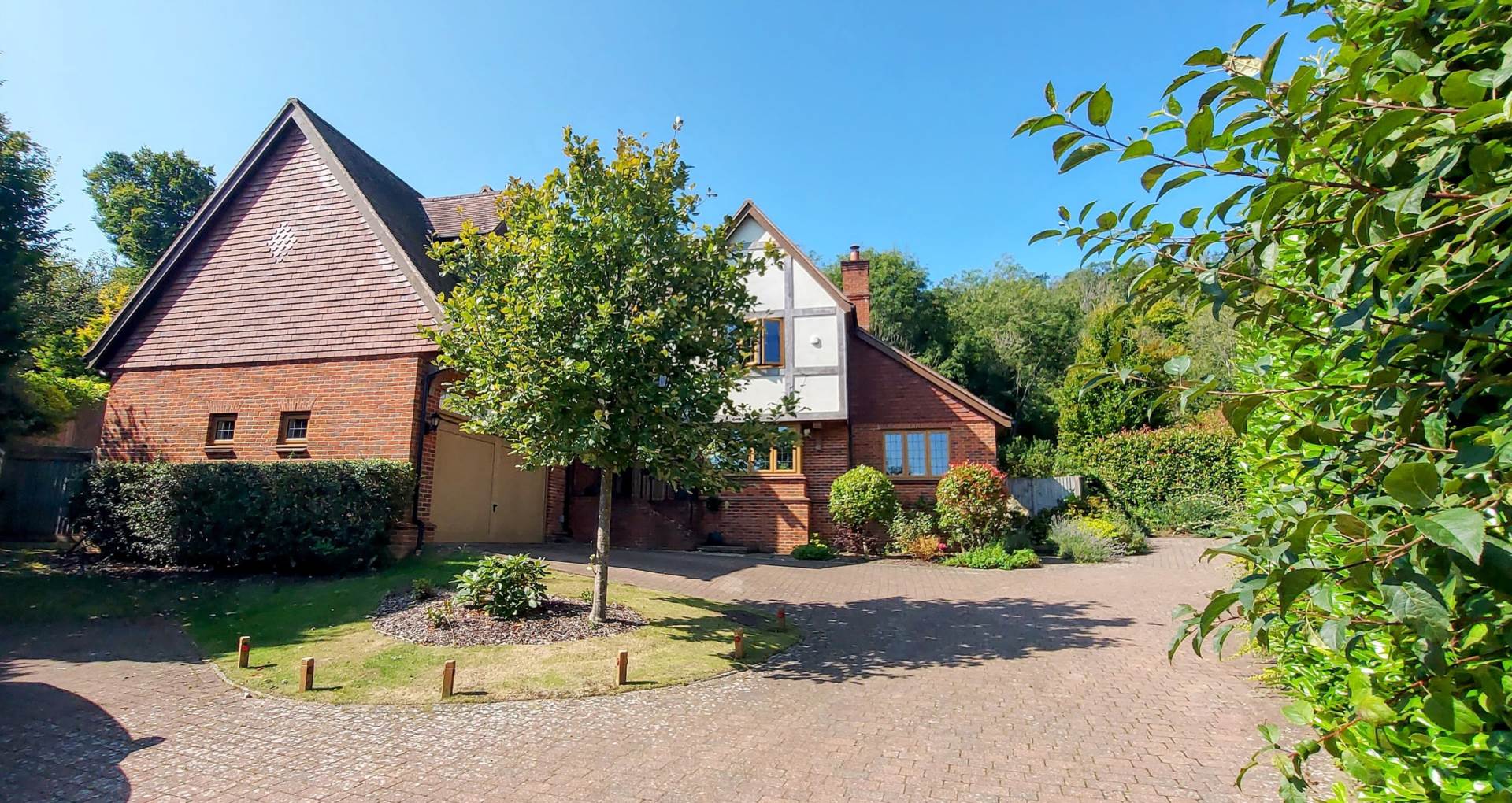 The Combe, Eastbourne, BN20 9DB, Image 43
