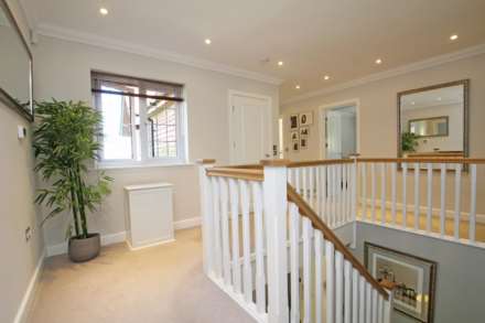 The Combe, Eastbourne, BN20 9DB, Image 20