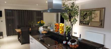 The Combe, Eastbourne, BN20 9DB, Image 24