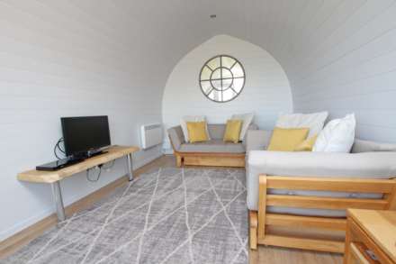 The Combe, Eastbourne, BN20 9DB, Image 38