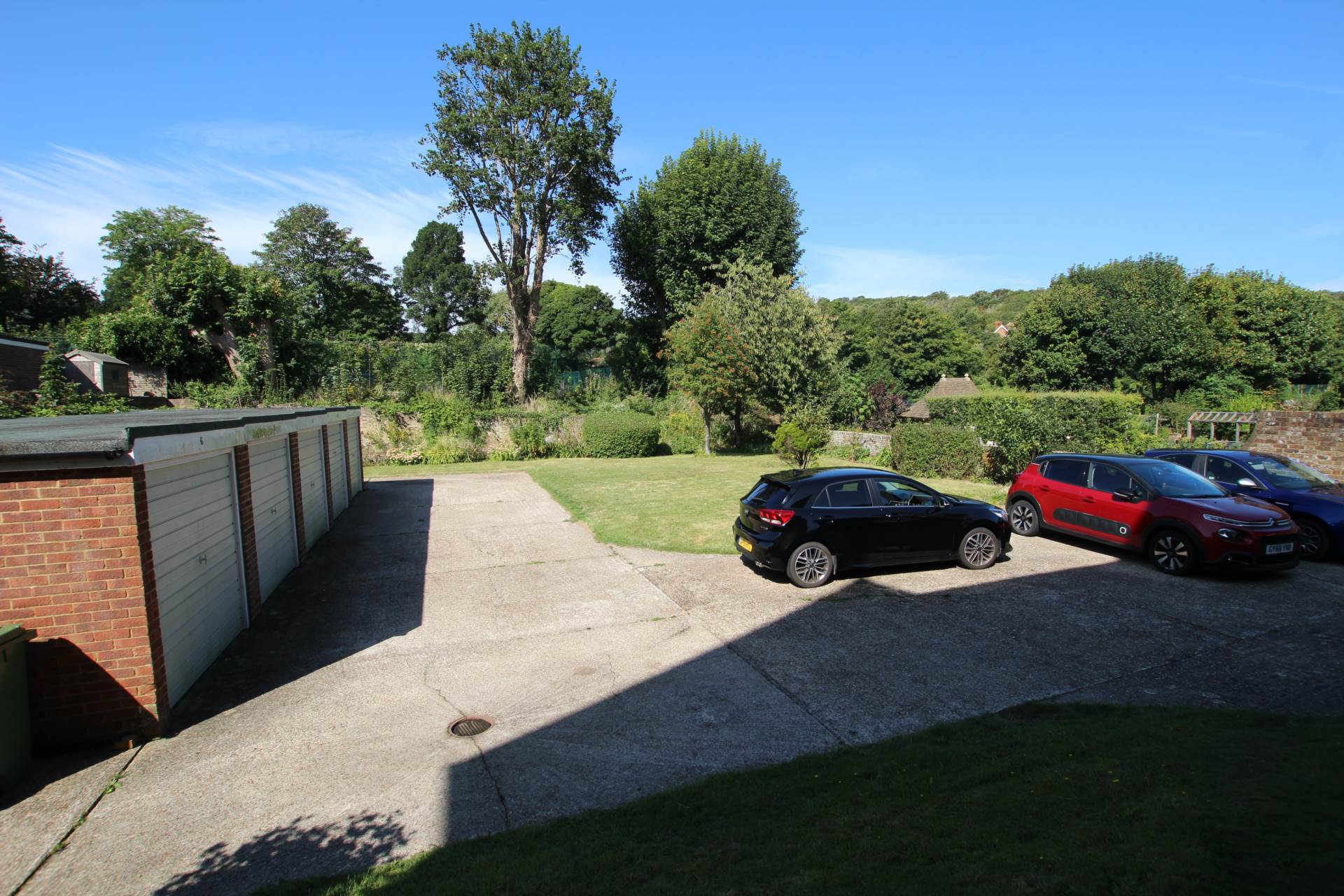Denton Road, Eastbourne, BN20 7ST, Image 13