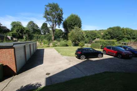 Denton Road, Eastbourne, BN20 7ST, Image 13