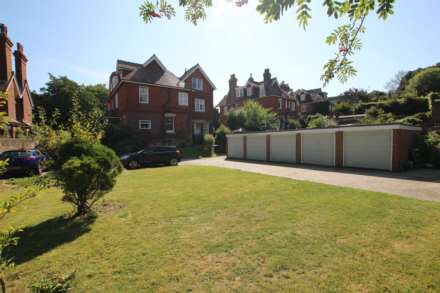 Denton Road, Eastbourne, BN20 7ST, Image 8