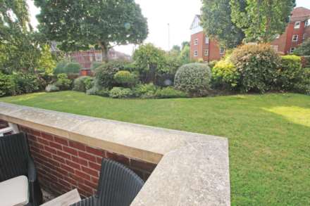 Granville Road, Eastbourne, BN20 7HH, Image 11