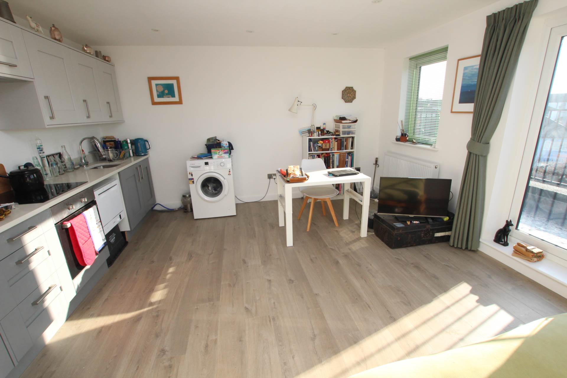 Langney Road, Eastbourne, BN22 8AG, Image 2